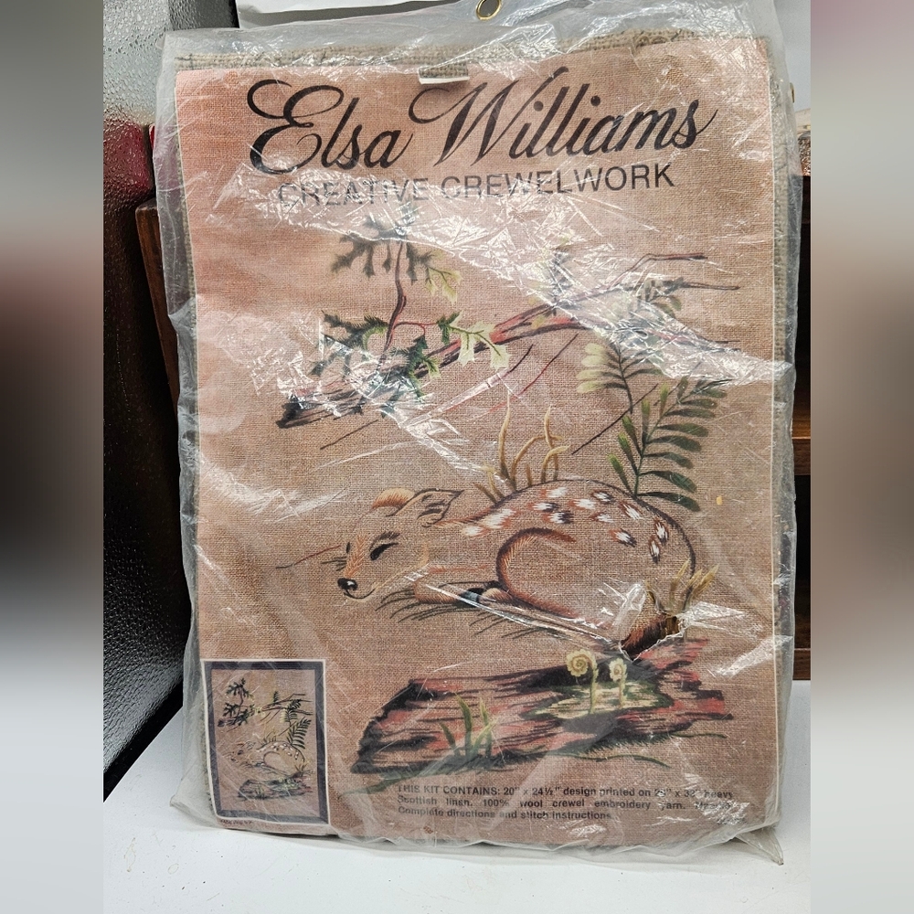 Elsa Williams Creative Crewelwork Kit. Sleeping Deer